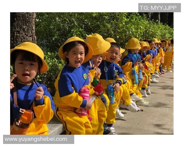 足球明星儿子的小名揭秘看看他们的童年趣事与成长故事