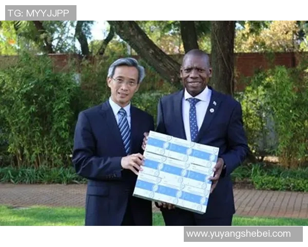 足球明星在新冠肺炎疫情中的抗击与影响力分析